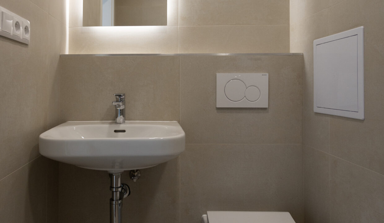 1. byt_jeklov† (6)