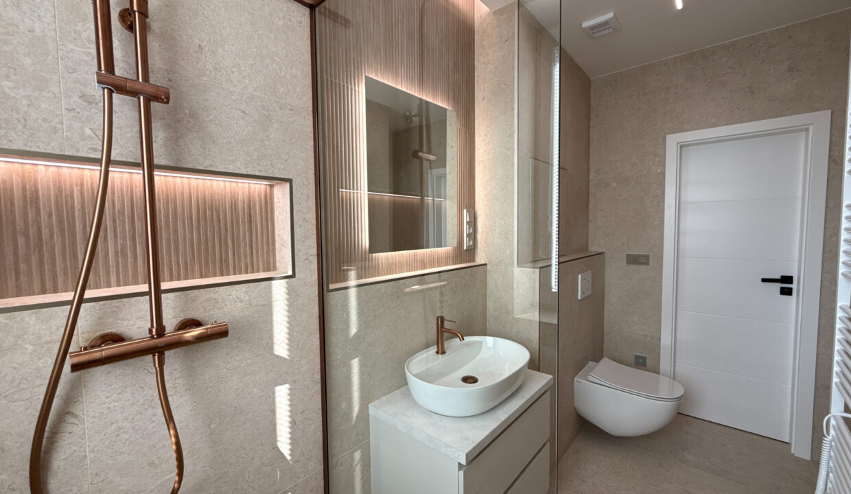 DJI_20250806_160545_456