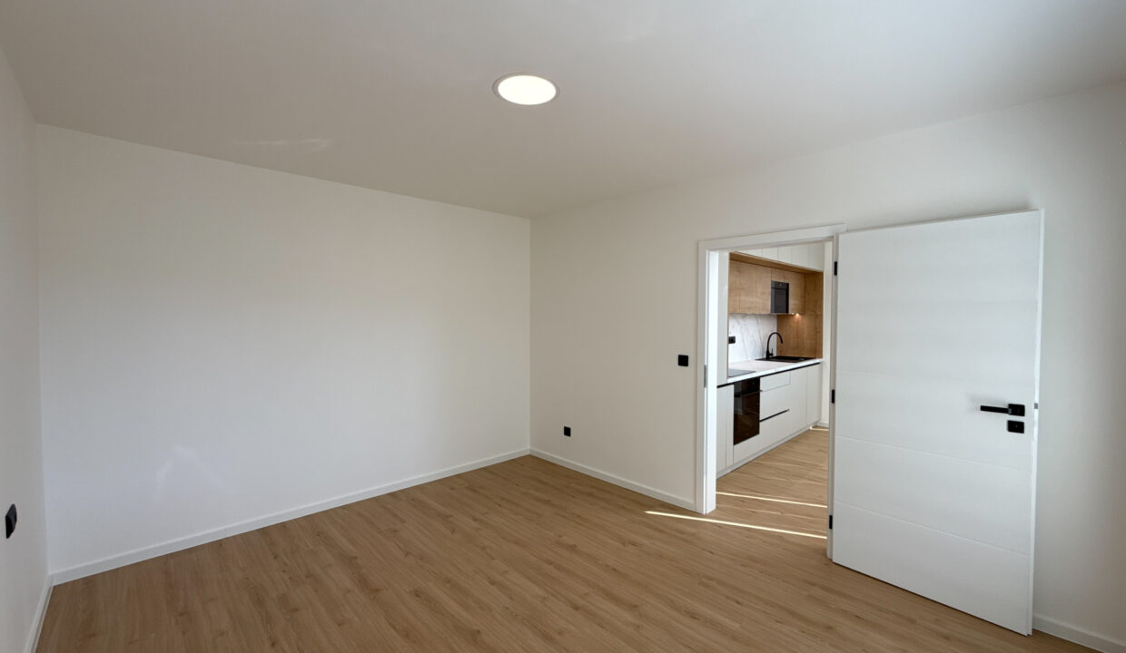 DJI_20250819_154237_795