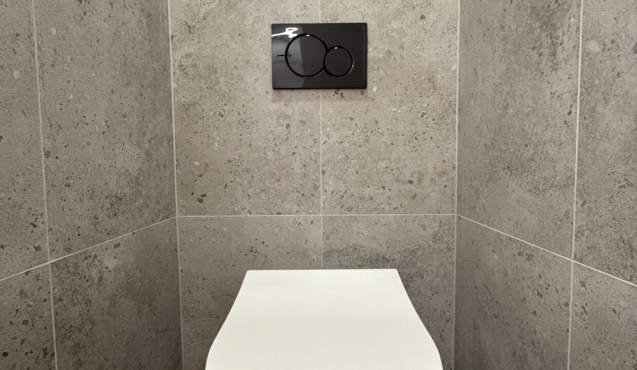 DJI_20250912_175122_852