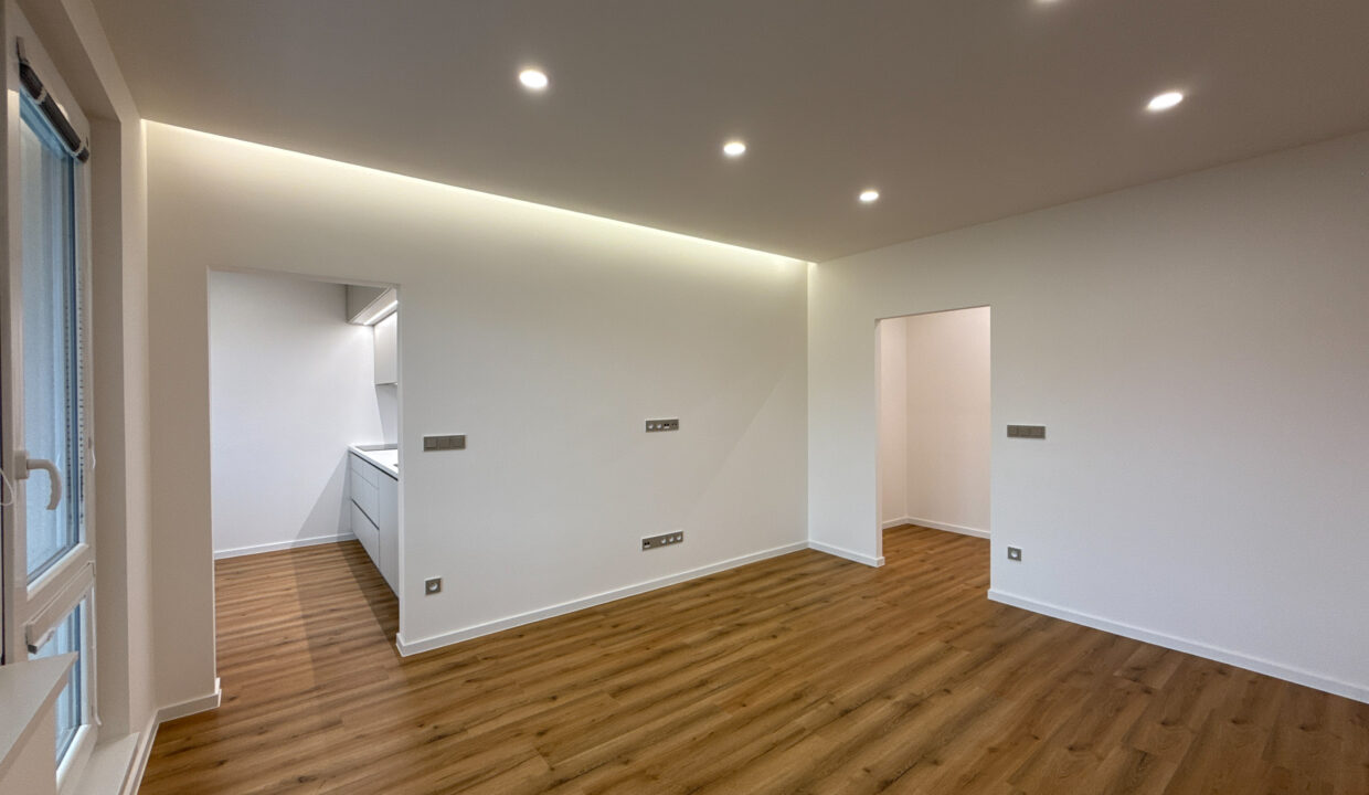 DJI_20251009_092614_680